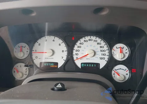 2003 Dodge Ram 1500 Slt/Laramie/St from USA, damaged, VIN 1D7HA18N03S139792